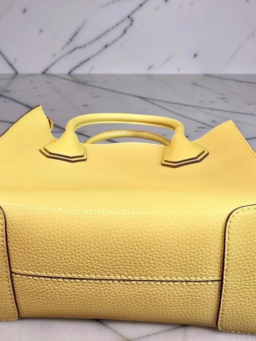 Michael Kors Mercer Pebbled Leather Crossbody Bag Daffodil Yellow NWOT